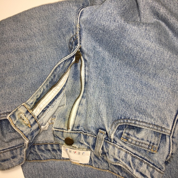 American Apparel - Picture 8 of 14